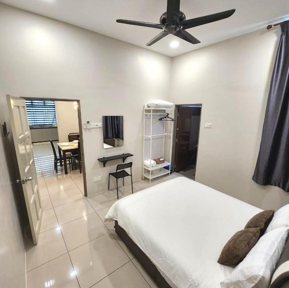 Rumah percutian Relax 92 旅安居 *