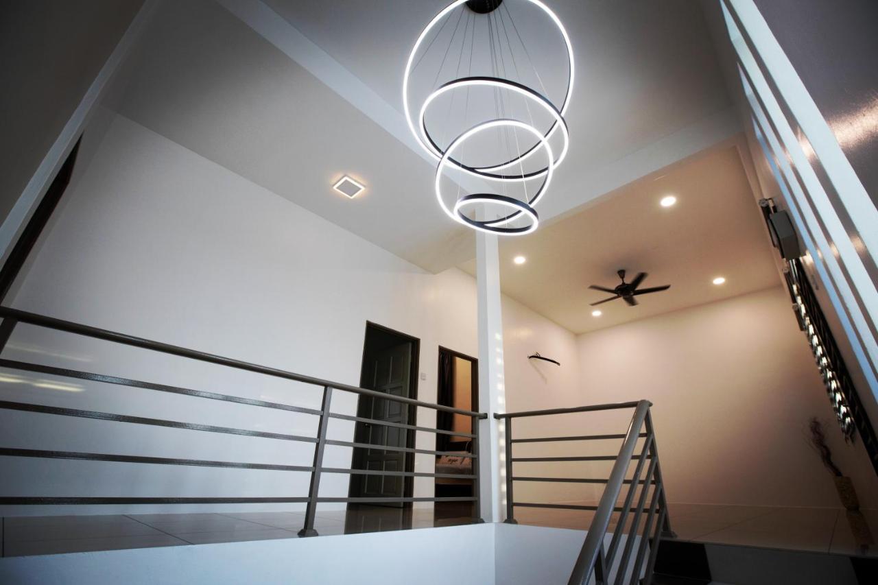 Relax 92 旅安居 Holiday home Alor Setar