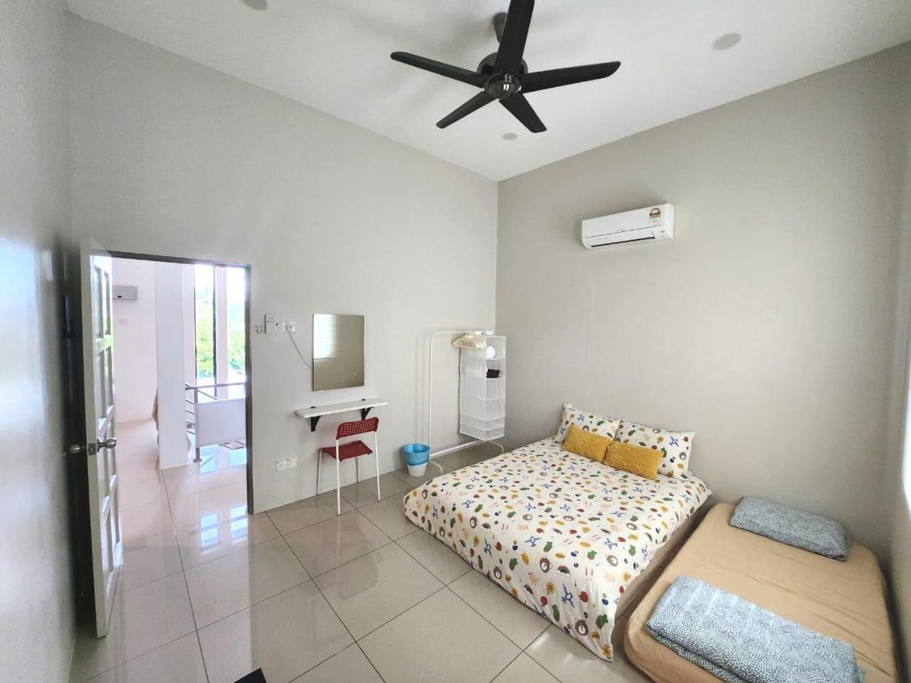 Relax 92 旅安居 Holiday home Alor Setar